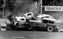 RighturnT.JPG (8787 bytes)