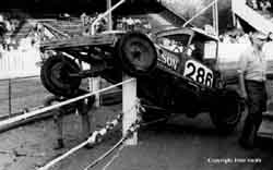 WcityT.JPG (11066 bytes)